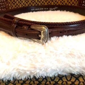Wrangler wild Wild West Genuine Leather mens Belt .